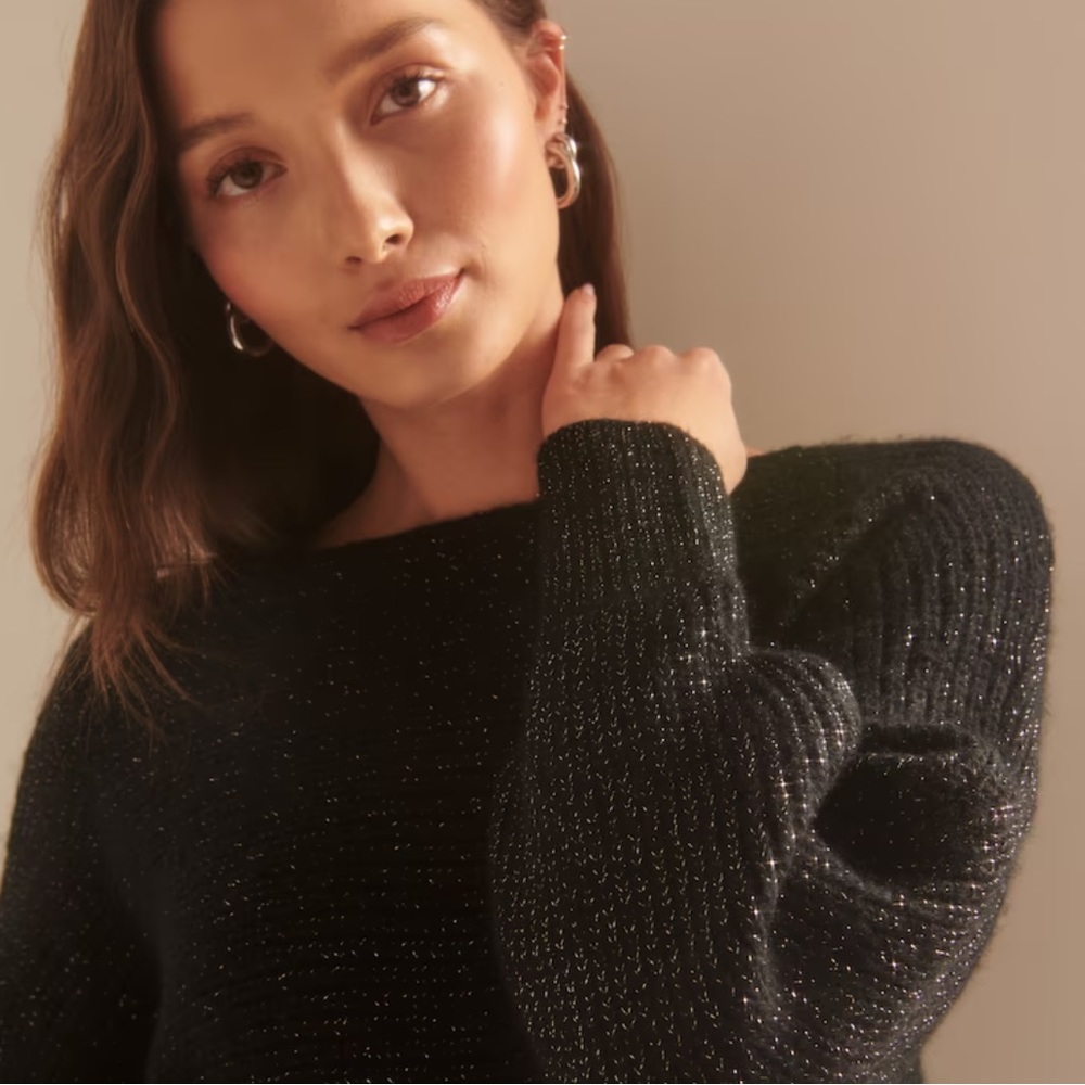 Abercrombie and Fitch medium black shimmer lurex dolman sweater New with tags